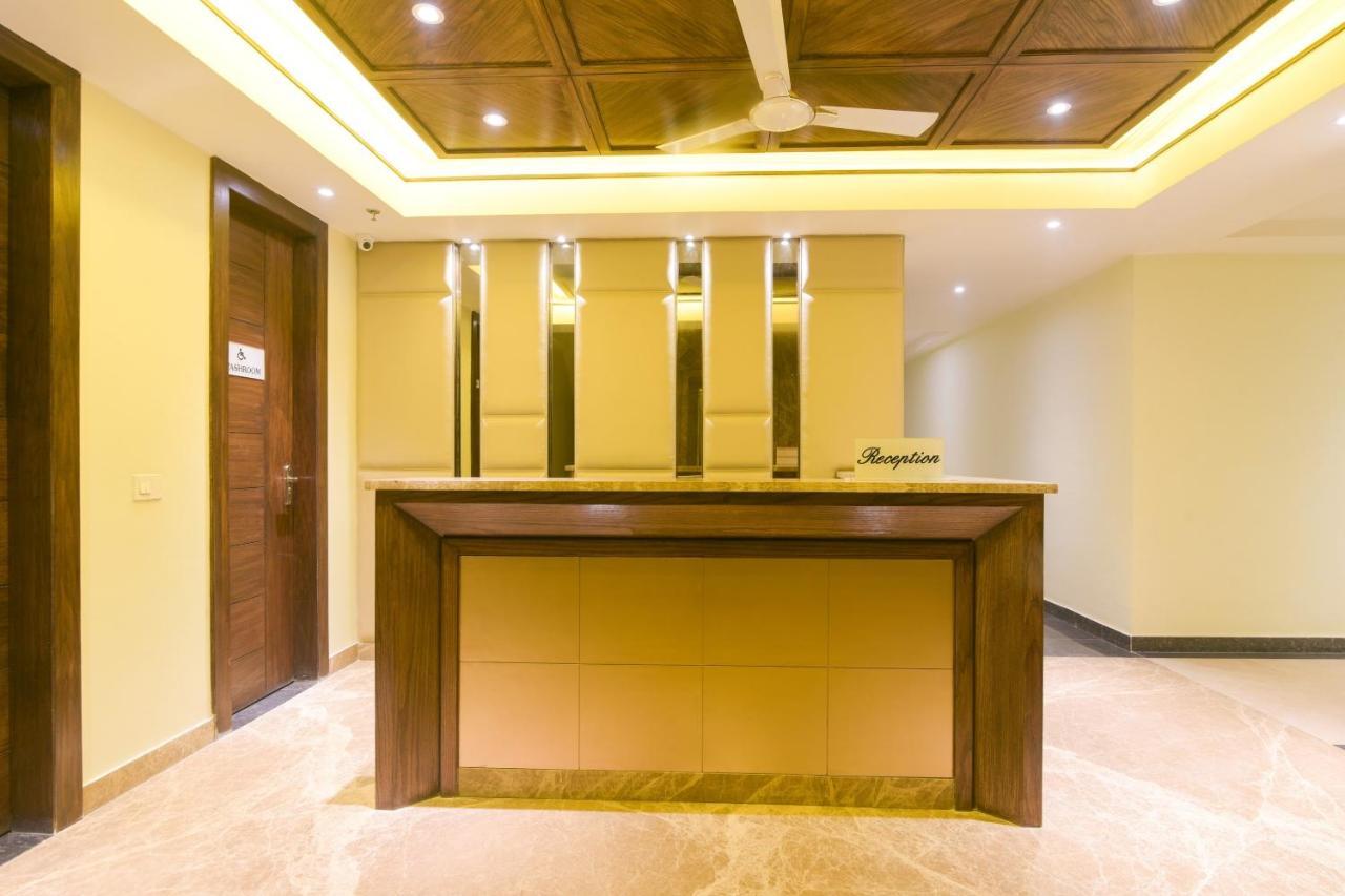 Collection O Starlight Hotel Kanpur Exterior photo